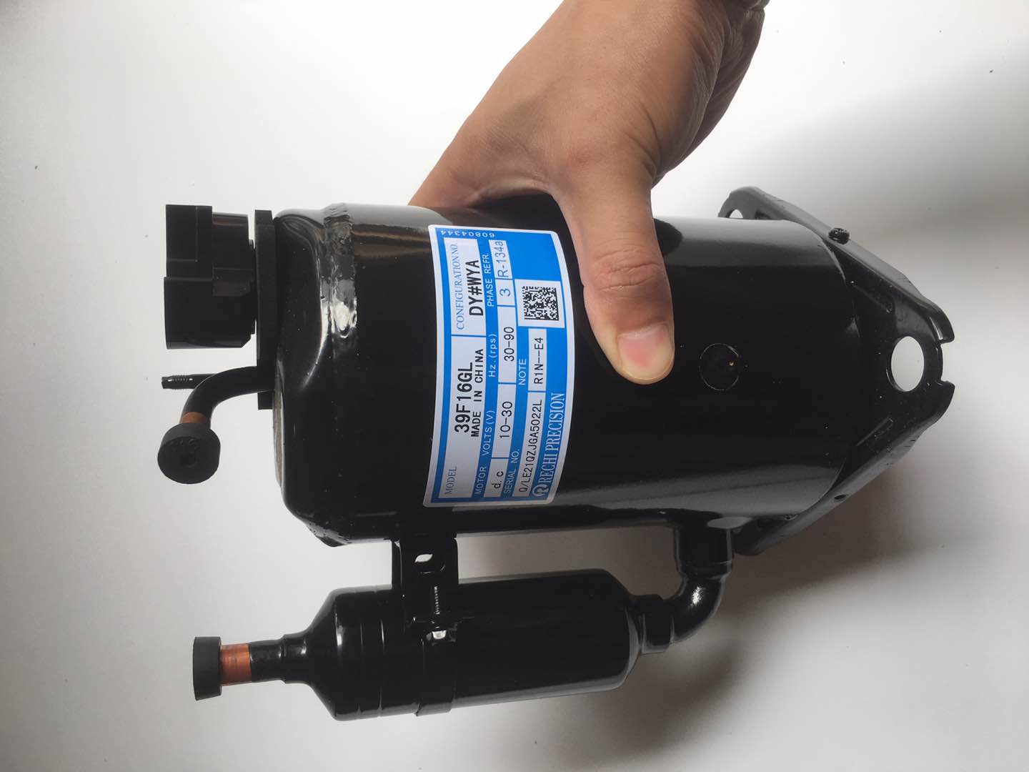 R134a electric automotive air conditioning compressor for 12v