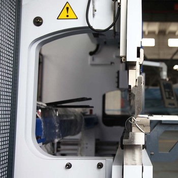 Manufacturer hydraulic steel cnc press brake