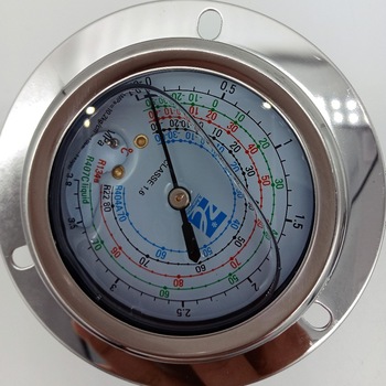 China Manufacture MPA Glycerine or Silicone Oil Filled Pressure Gauge