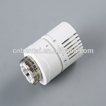 angle type thermostatic radiator valve
