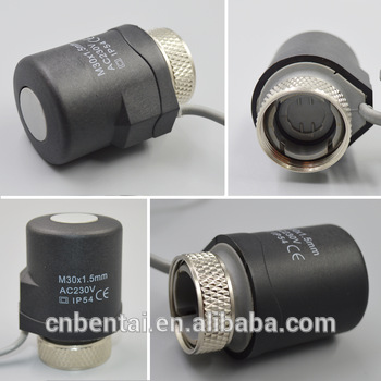 15mm Electric Actuator Radiator Valve black
