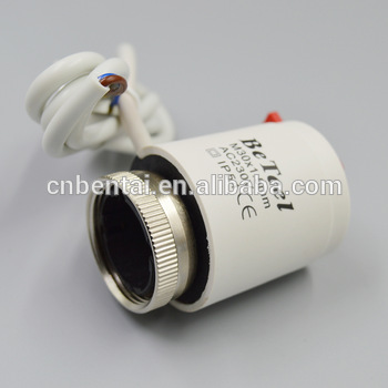 thermal wax actuator for manifold distribution system