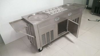 Double pan Stir fried yogurt machine with 10 basins with covers