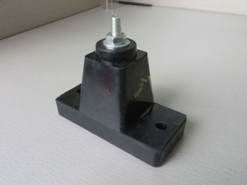 A C rubber pad
