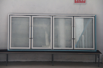 Anti fog electric heated glass doors for upright coolers freezers