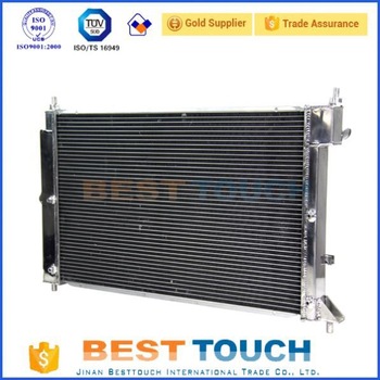 Best price automobile louvered fin radiator for freelander 1