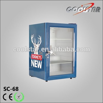 Open door beer bottle display fridge with LED light
