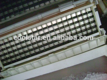 water flowing type ice making machine ice maker cube ice maker with CE approved 210kg day