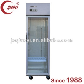 Glass Door supermarket meat display case