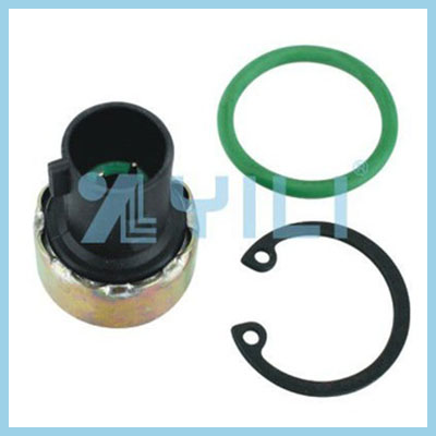 Auto A C compressor switch for V5 black OE 6551999