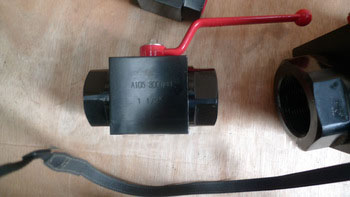 npt threaded high pressure ball valve(handle operator)