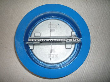 Universal connection wafer check valve