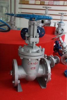 DIN rising stem carbon steel gate valve
