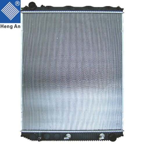 Aluminum Auto Radiator Pa66 Gf30 for Nissan