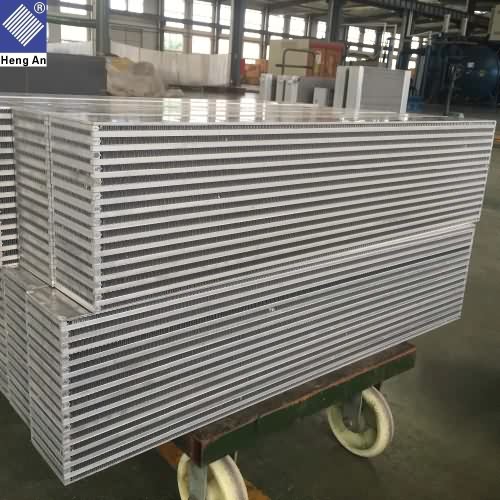 China Factory Prices Customized Bar Plate Aluminum Radiator Assembly and Radiator Core