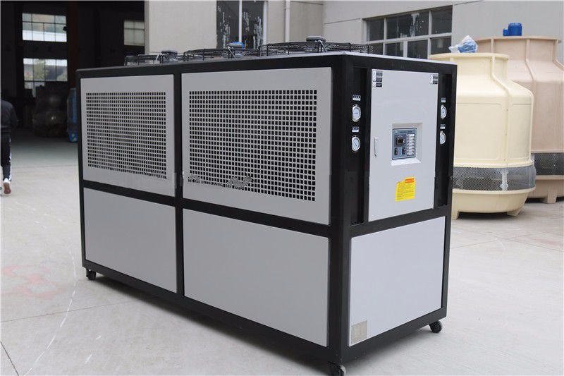 Touch control scroll water chiller