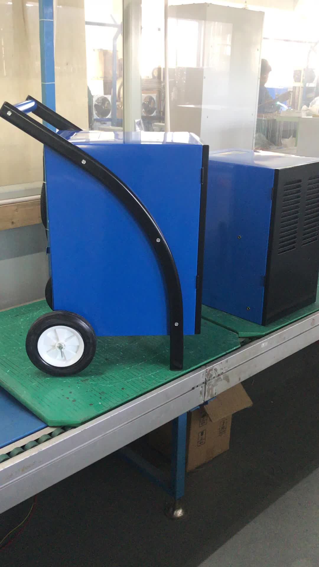 GS TUV with handle strong wheels drinking water 110V 60HZ 220V 50HZ R410a gas Portable Dehumidifier