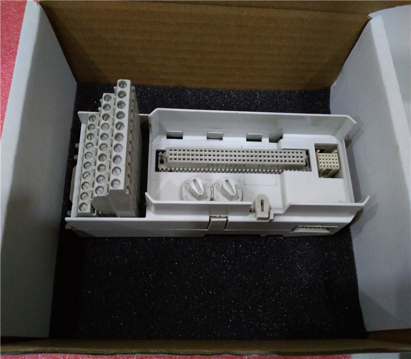 ABB TU812V1  Compact Module Termination Unit, MTU, 50V.