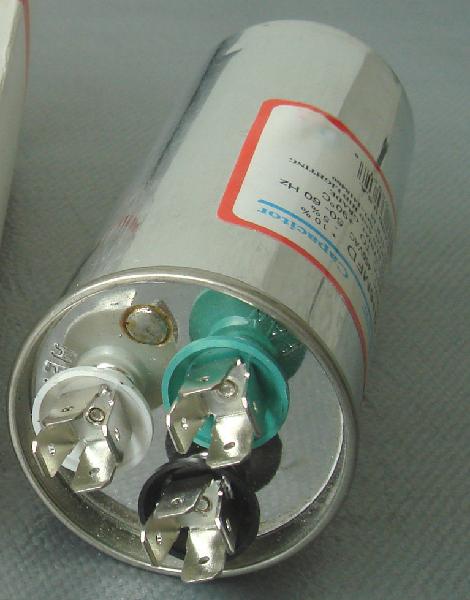 Cbb65 Capacitor Qualified VDE. UL. CE. TUV for Air-Conditioner Compressor