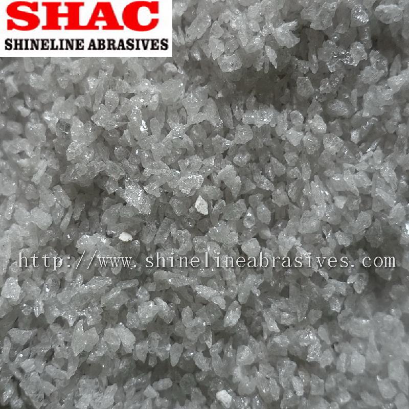 White aluminium oxide powder and grit for abrasives