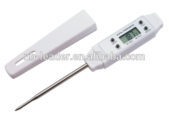 Digital cooking thermometer