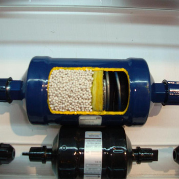 refrigerating oil separator