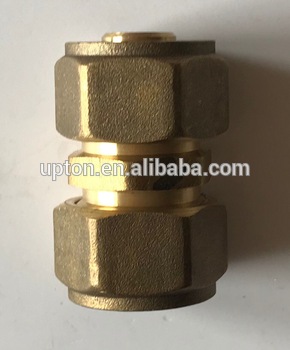 High Quality Plumbing Material Pipe Fitting PEX Brass Socket