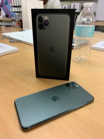 Apple iPhone 11 Pro Max - 256GB - Space Grey