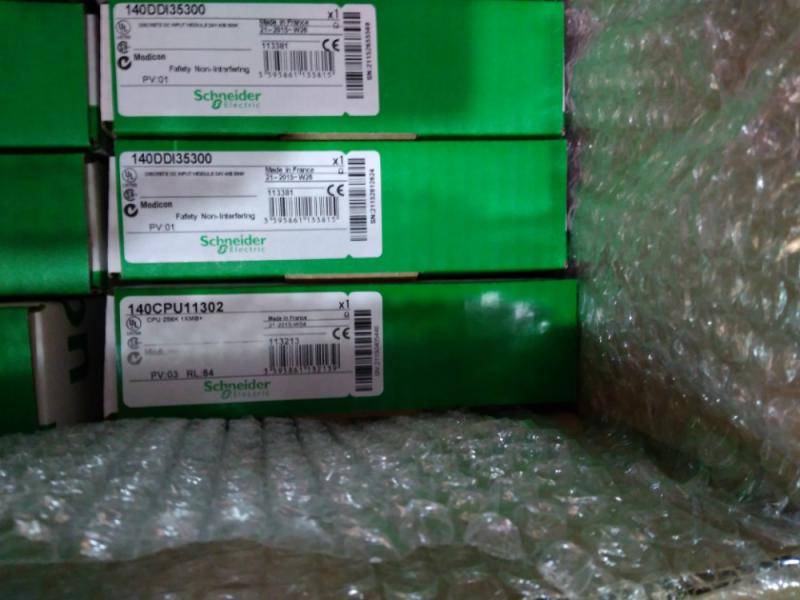 SCHNEIDER TSXASY410 Original Package MODICON