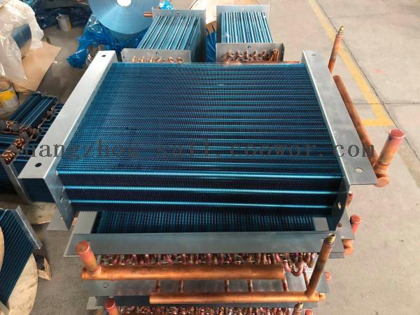Fin type evaporator heat exchanger for freezer