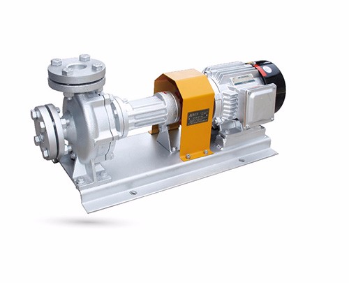 coupled high temperature oil pump for circulation