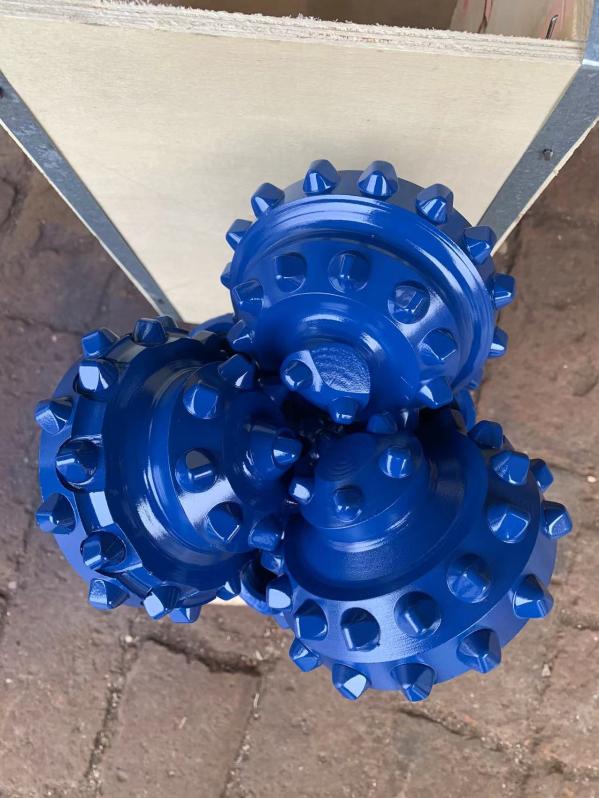 Tricone bit for water well drilling