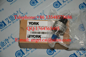 YORK Air Conditioner Parts 025 29148 001 York condensing pressure sensor