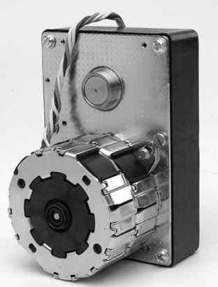 High torque geared synchronous motor MTR8cX