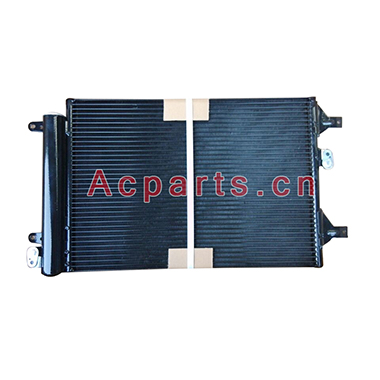 Air conditioning condenser for VW / SEAT