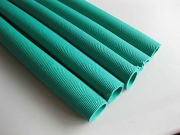 NBR/PVC rubber tube for insulating/rubber foam pipe/colored insulation pipe