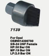 Supply pressure switch for auto air-conditioner