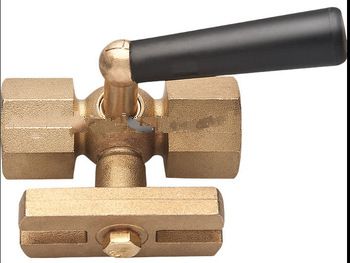 Brass Multi-port gauge valve