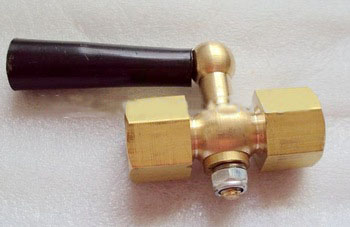 Brass valve for pressure gauge (3-way) VPG