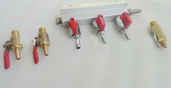 3 Way CO2 Distributor, gas ball valve