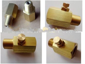 Brass fitting . Pressure Snubber