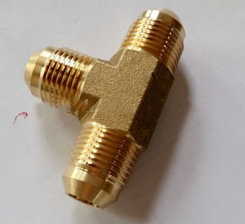 Brass Schrader Tee fitting