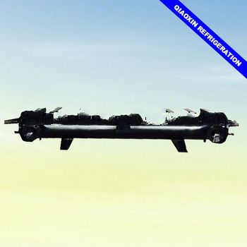 Sea water condenser heat exchanger for marine use