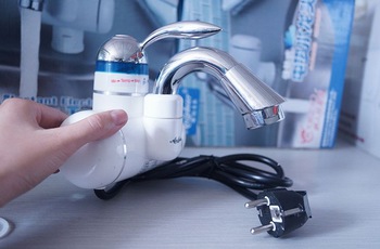 0 02 0 6MPa instant electric heater faucet