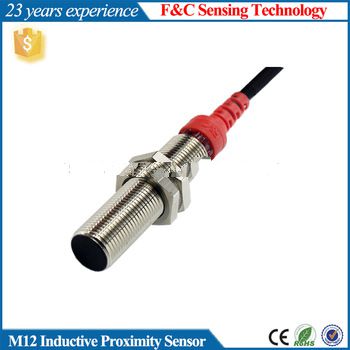 Waterproof M12 flush PNP inductive proximity sensor with CE