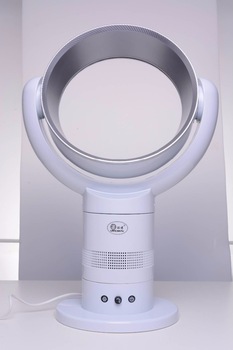 Liangshifu Patent Air Cooling Home Table Electric Fan 12 inch 4A