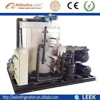 Water cooled industrial flake ice machine for concrete mixing