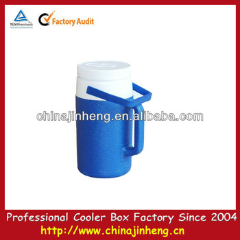 Refrigerated water jug