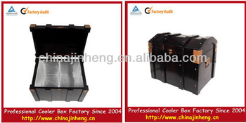 Fishing stool with cooler