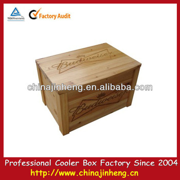 Insulated wooden large cooler beer